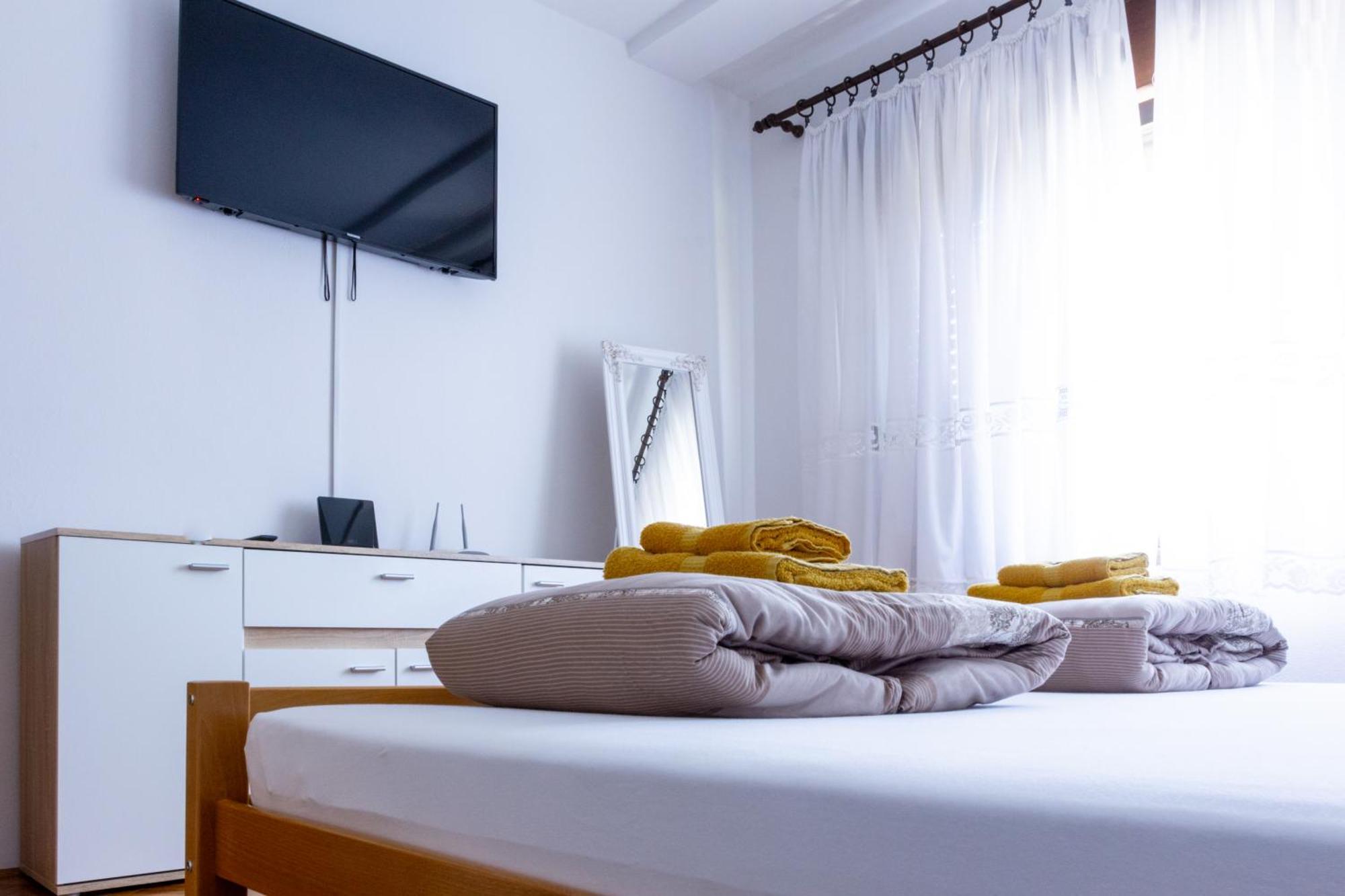 Sea View Retreat With 170Mbps Wifi And Sunny Balcony Apartment Kastav Ngoại thất bức ảnh
