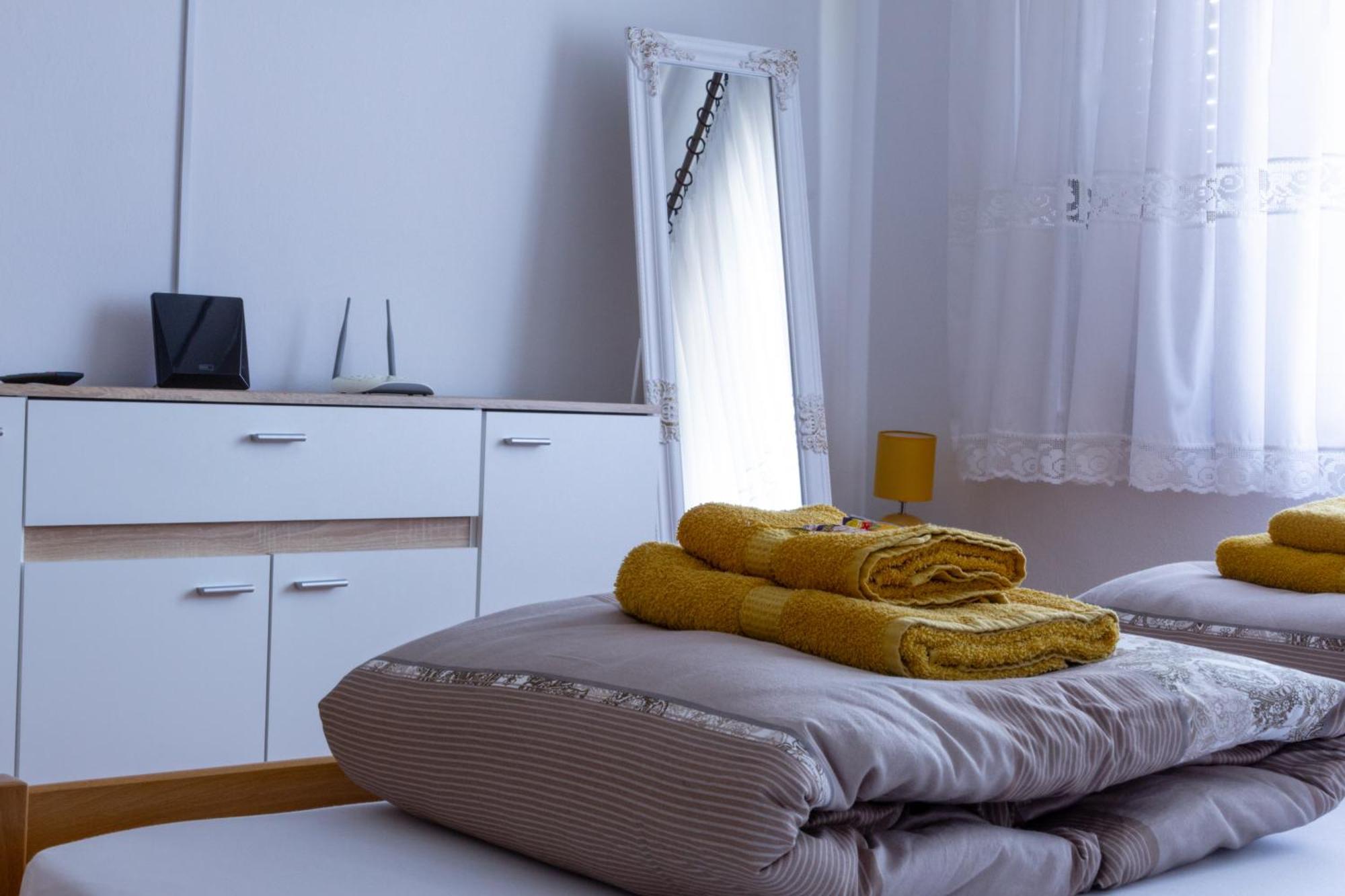 Sea View Retreat With 170Mbps Wifi And Sunny Balcony Apartment Kastav Ngoại thất bức ảnh